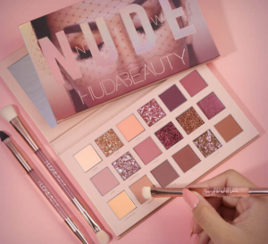 Best Huda Beauty Eyeshadow Palettes 2023 – Top 5 Best Huda Beauty Eyeshadows Of All Time